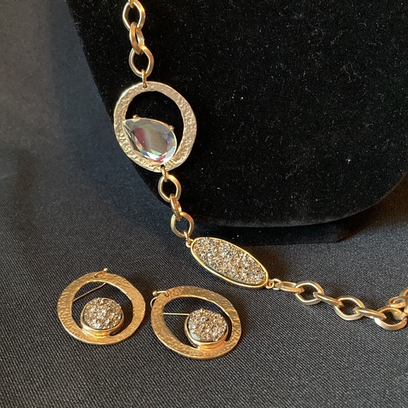 👻Necklace and Pierced Earrings Set - Picture 5 of 5